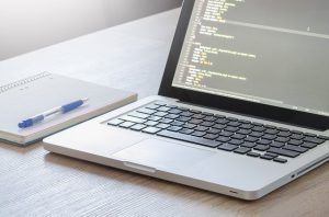ile zarabia programista java